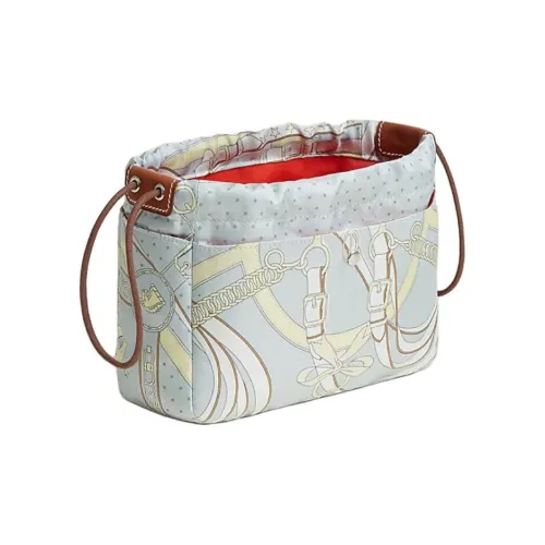 HERMES Fourbi BARENIA Телячья кожа Клатч Женские Платиновый серый Milton Желтый Олень Цвет