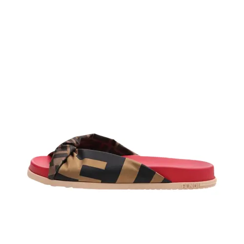 FENDI Шлепанцы Женские Черные