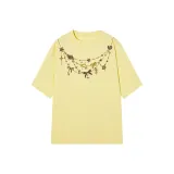 Светло-желтый