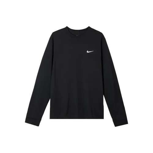 Nike Мужские черные футболки