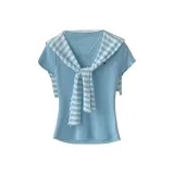 Синяя футболка + синяя и белая шаль в полоску