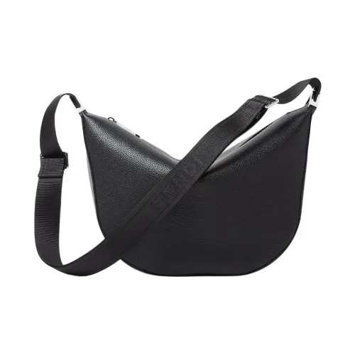 FENDI Full GRAIN LEATHER Полумесяц Сумка через плечо Мужская Черная