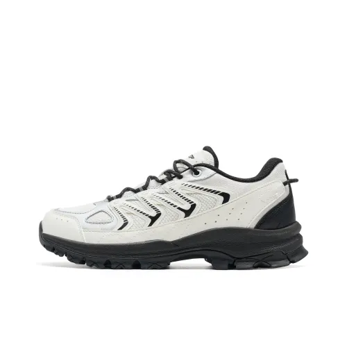 XTEP Chasing Mountains 1 Альпинистские и туристические ботинки Низкий верх Серебряный Женские