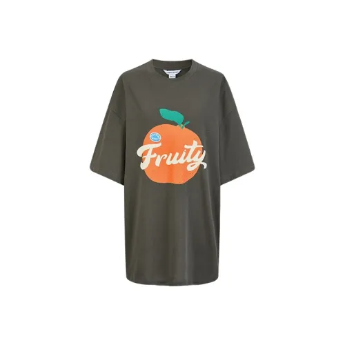 URBAN REVIVO Темно-серый Женские T-рубашки