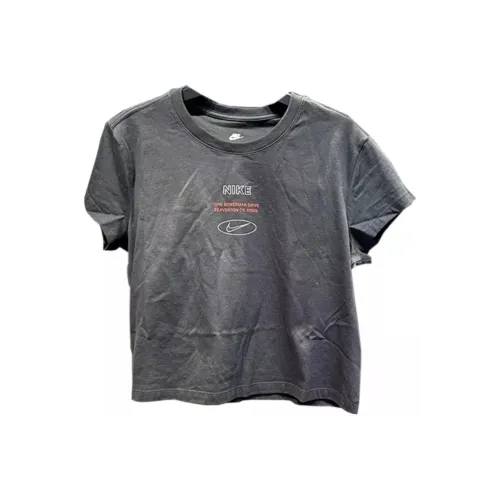 NIKE IH8507 010 Женские футболки