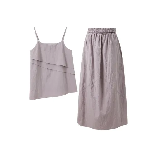 3COLOUR Одежда Комплекты Lilac Топ на бретелях Топ+Юбка Женские Повседневные Костюмы