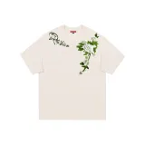 Светлый бежево-абрикосовый.