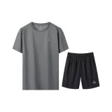 Комплект одежды (Серый топ + Черные штаны)