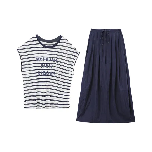 Комплект с юбкой A Paradise For Awakening для женщин