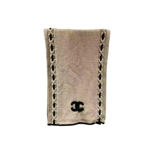 CHANEL Вязаные шарфы Женские