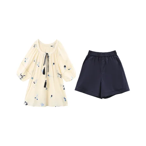 A paradise for awakening Повседневный костюм женский