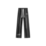 Дымчато-серый