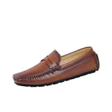 Коричневый