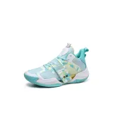 Светло-зеленый