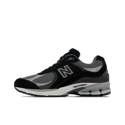New Balance NB 2002 Беговые кроссовки Низкий топ Черный/Серый Унисекс