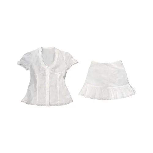 SCCREBEL OFFICIAL Комплект с юбкой Женские