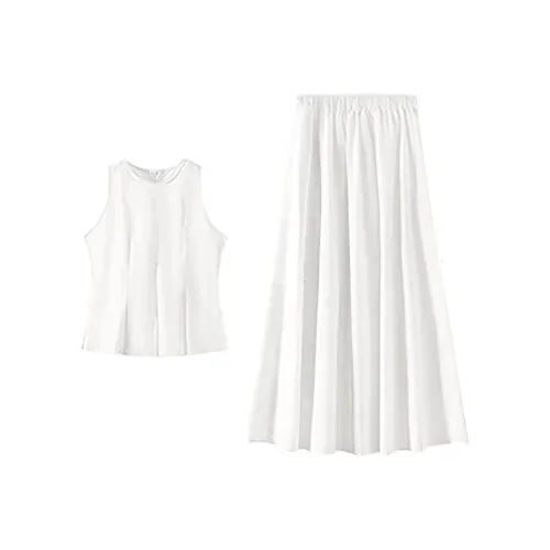 SKYA Женские комплекты с юбкой