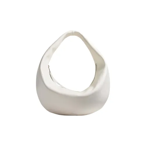 KHAITE Телячья кожа Бродяга Сумка на плечо Средний Женская Белая