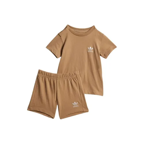 Adidas Originals Повседневная спортивная одежда SHORTS TEE SET 2 предмета комплект для малышей и детей дошкольного возраста