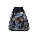 Черный укороченный топ из ткани с золотым китайским узором "конское лицо"