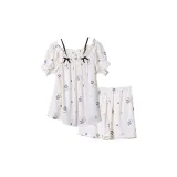 Экрю Сердце Вишня