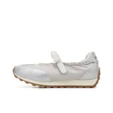 Серебристый