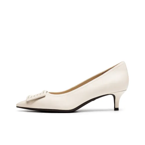 Staccato Крем Обувь на высоком каблуке Женская