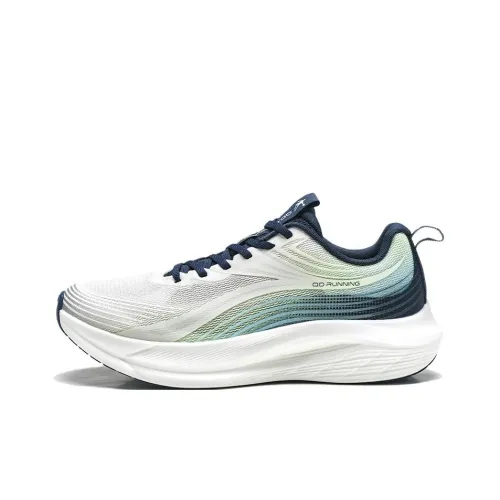 QIAODAN Устойчивый к истиранию Отскок Slip-resistant Низкий топ Легкая скорость Urban Commute