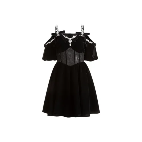 AIVEI Короткое платье с короткими рукавами женское