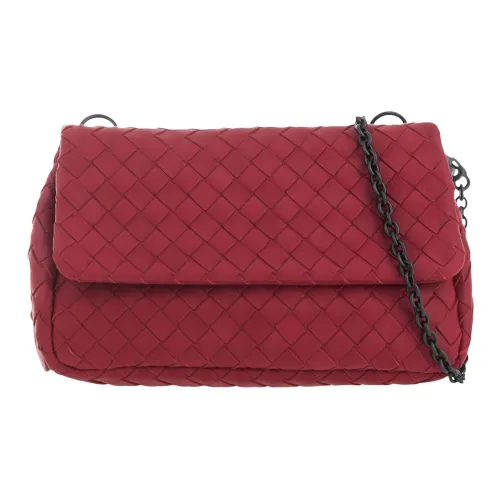 Bottega Veneta Сумка через плечо из коровьей кожи женская красная