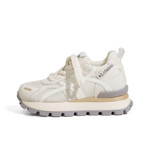 A Poinsettia Princess Casual Женские