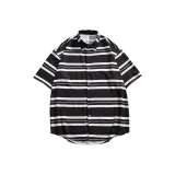 Горизонтальные полосы черного цвета