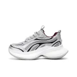 Серебристо-серый