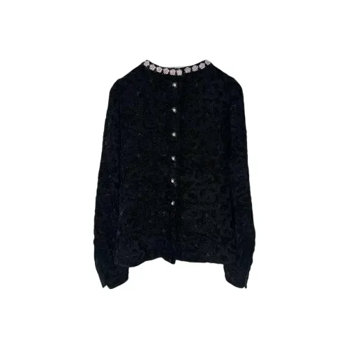 CHANEL 23k Куртки и Пальто Женские