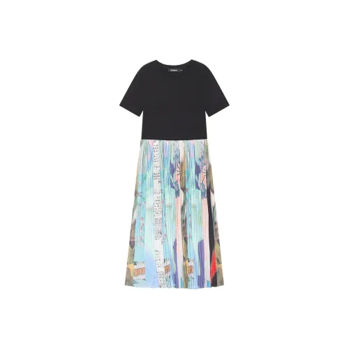 Desigual Многоцветные Женские Короткие Платья с Рукавами