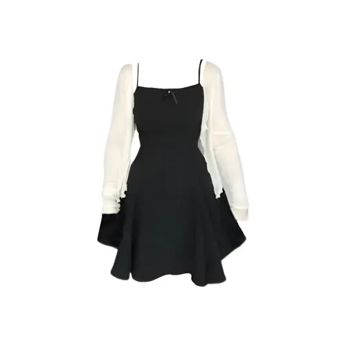 SKYA Женские комплекты с юбкой