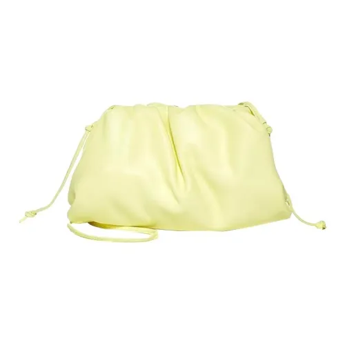 Bottega Veneta POUCH Cloud Сумка Коровья Кожа Одно Плечо Через Плечо Клатч Мини Женский Светло-Желтый
