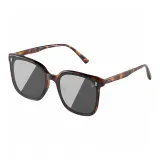 Черепаховая оправа с серыми линзами