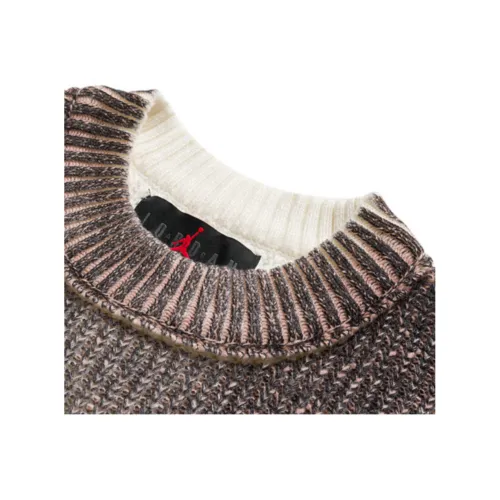 Jordan Brown Women's Knitwear
