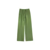 Фруктовый зеленый маленький человек