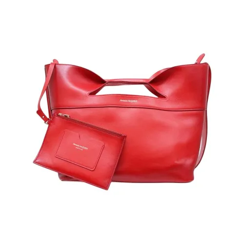 Alexander McQueen Клатчи Женские