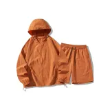 Оранжево-красный