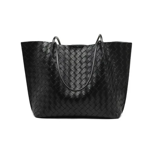 PESASRIE Сумка через плечо из коровьей кожи женская черная