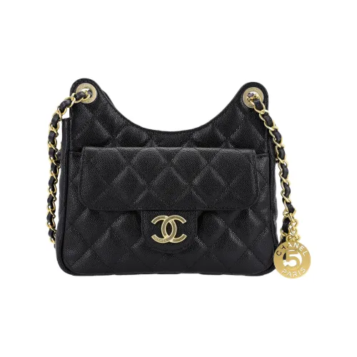 CHANEL 23P Spring Summer HOBO С тиснением Коровья кожа Сумка-хобо Сумка через плечо Маленькая Женская Черная