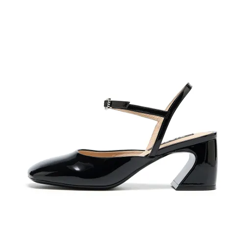 ST&SAT Высокие каблуки Женские