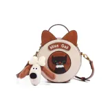 Белый и коричневый