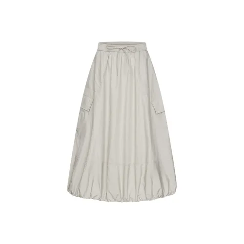 URBAN REVIVO Повседневные короткие юбки Женские