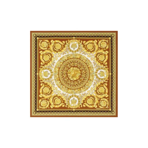 VERSACE Шелковые шарфы для женщин