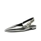 Серебристый