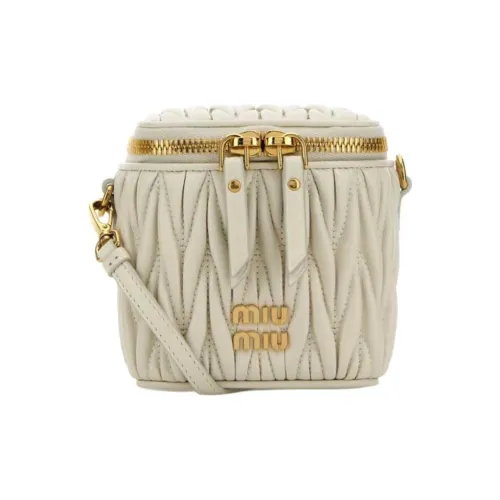 MIU MIU Сумки через плечо Женские